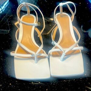 White Bottega Veneta sandals, size 38 (8US) never worn. Original $998